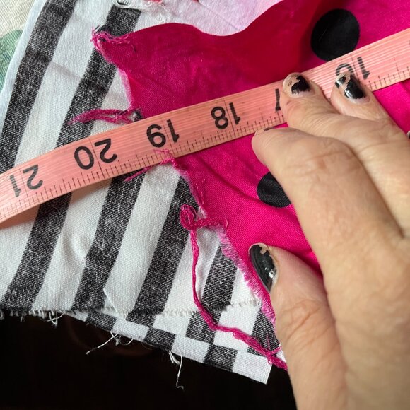 36 PC Vintage Cotton Fabric Bundle - Picture 5 of 16